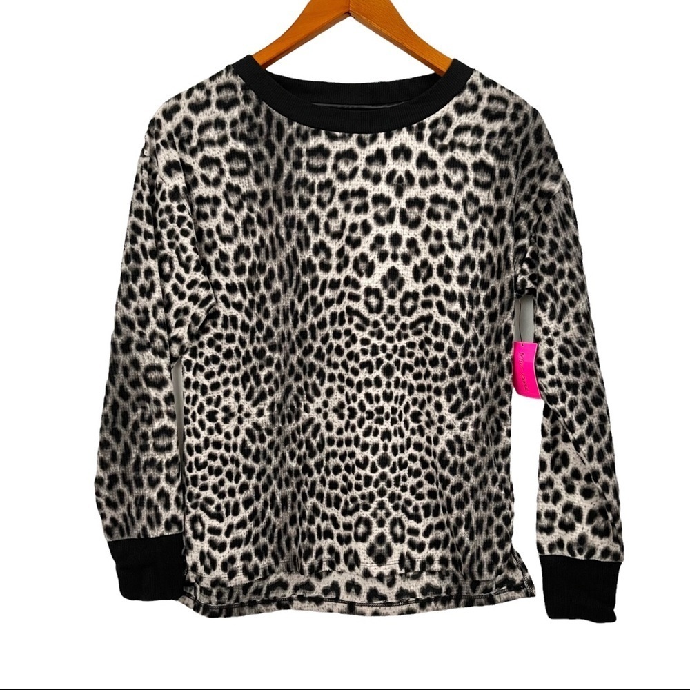 BETSEY JOHNSON pajama top